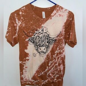 Bella Canvas Dark Orange T-Shirt with Speckled Design